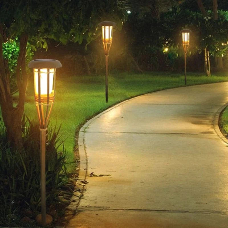 Tiki Glow - Outdoor Solar Lamp